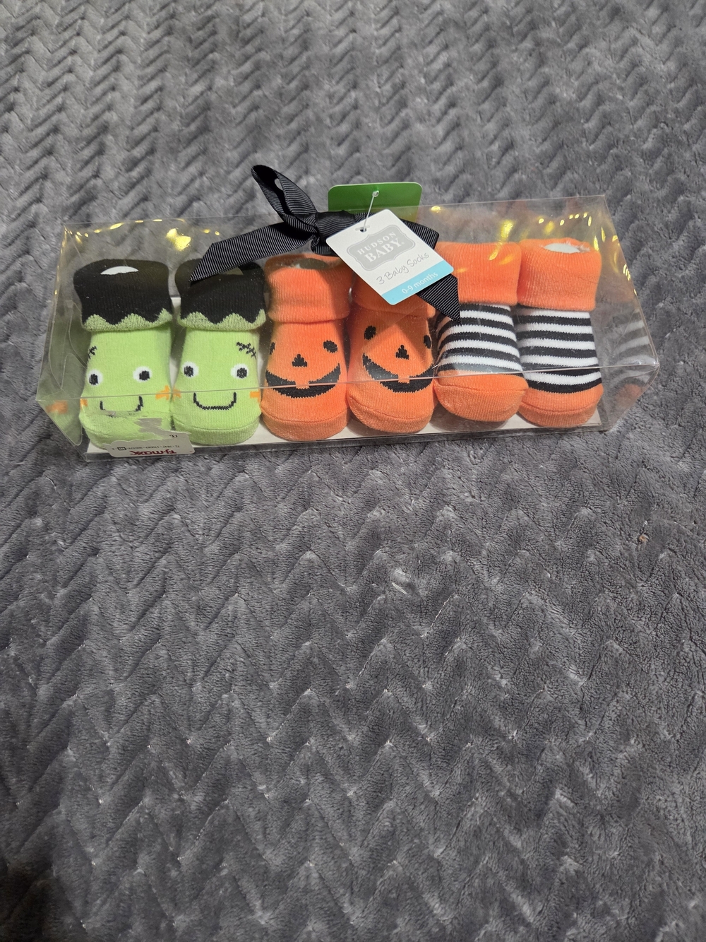 Hudson Baby Green Frankenstein & Orange Pumpkin Baby Socks Set